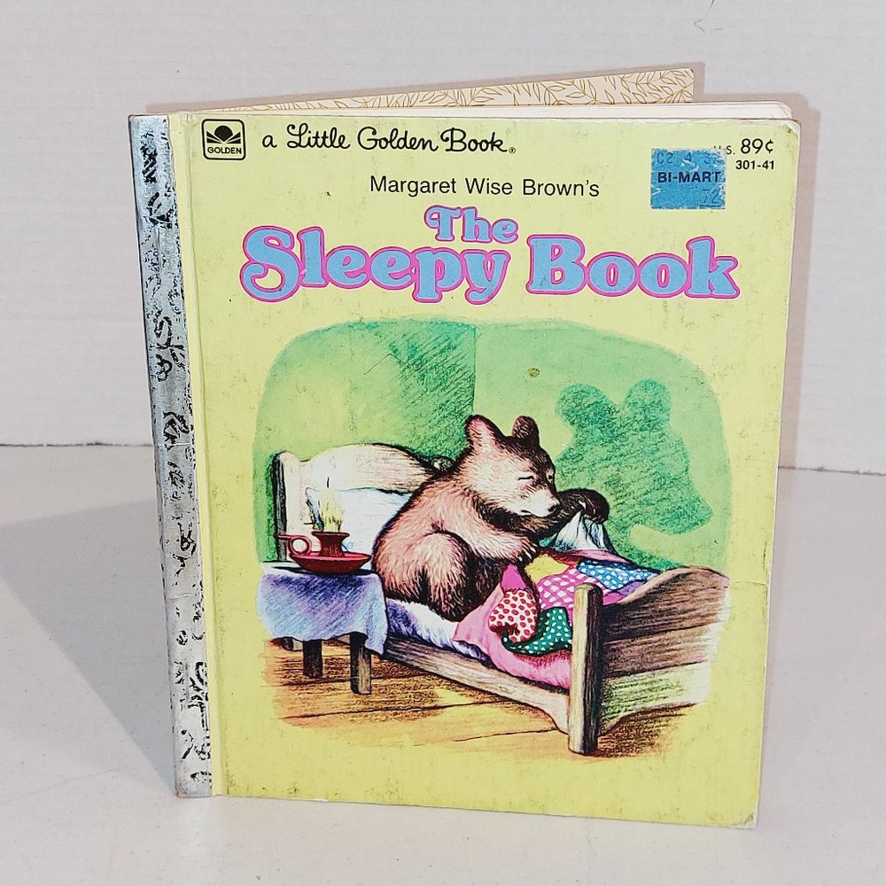 Vtg 1975 Little Golden Book "The Sleepy Book" by Margaret Wise Brown 301-41